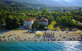 Oceana Beach Hotel